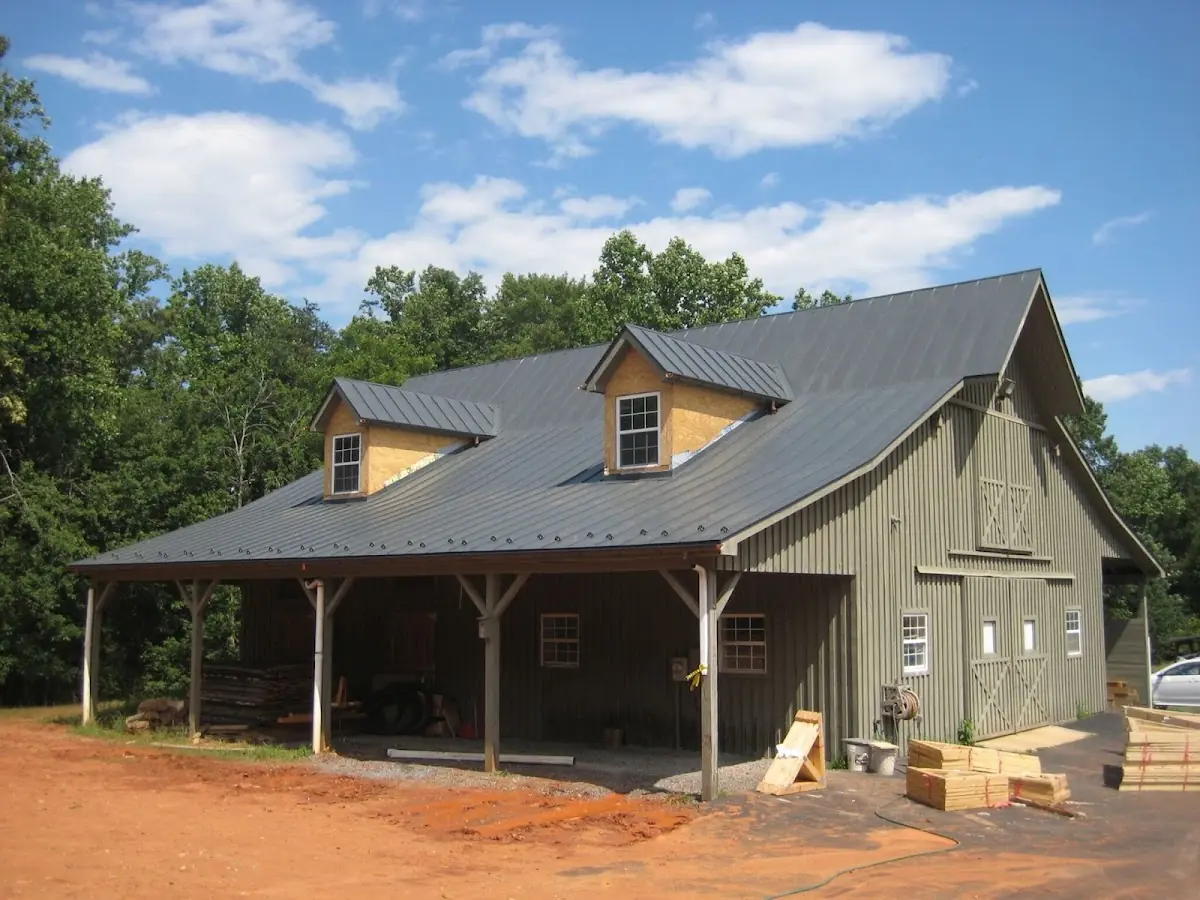Expert Roof Repair workmanship in Cloverdale
